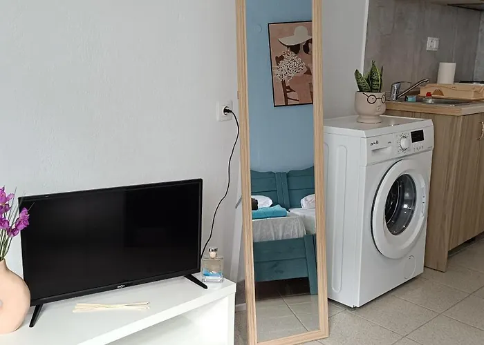 Apartament Pelargoni *