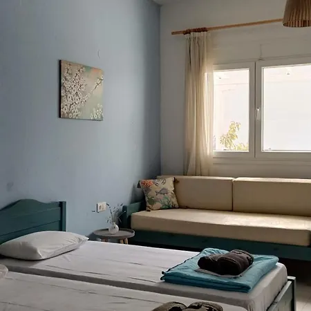 Pelargoni Apartment
